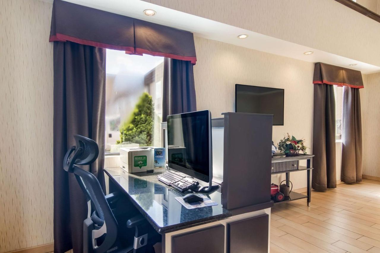 Best Western Dutch Valley Inn New Philadelphia Extérieur photo