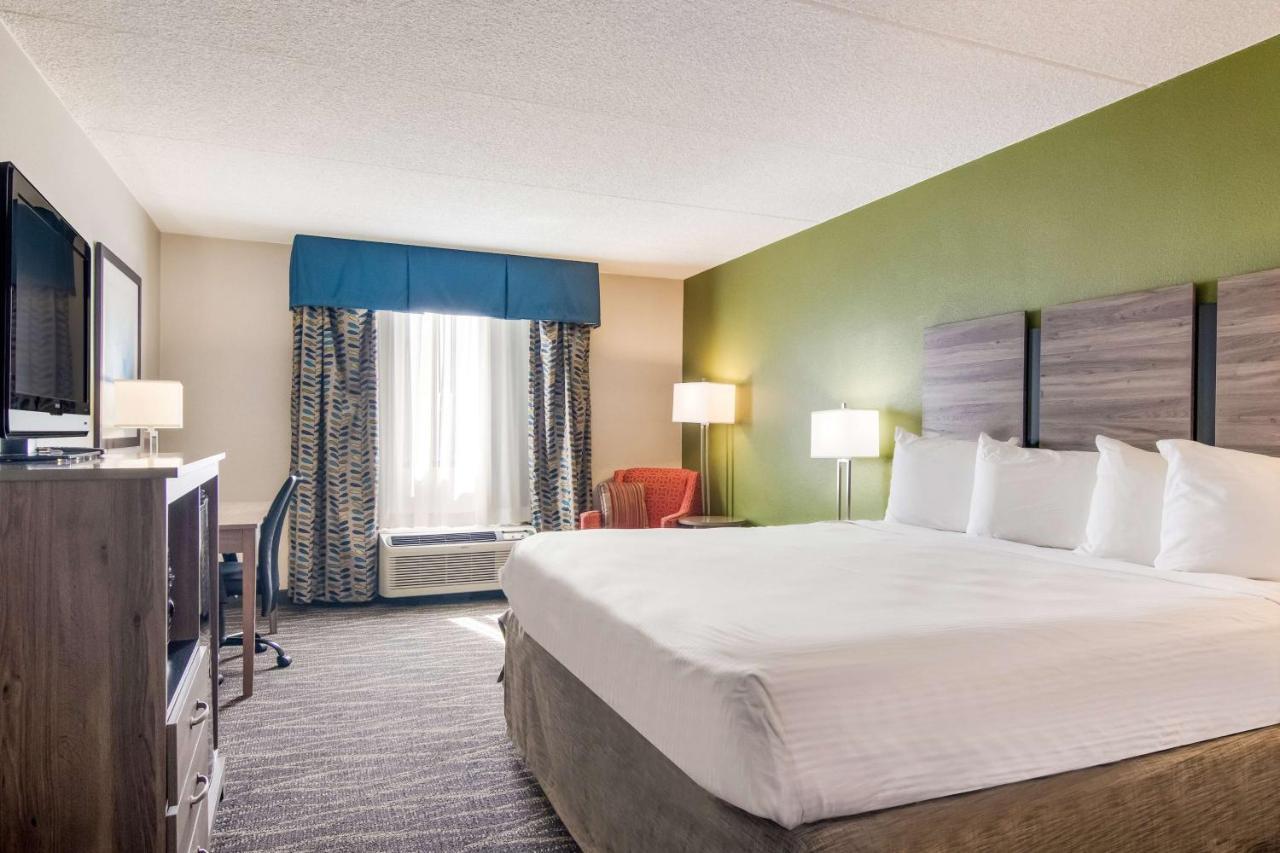 Best Western Dutch Valley Inn New Philadelphia Extérieur photo