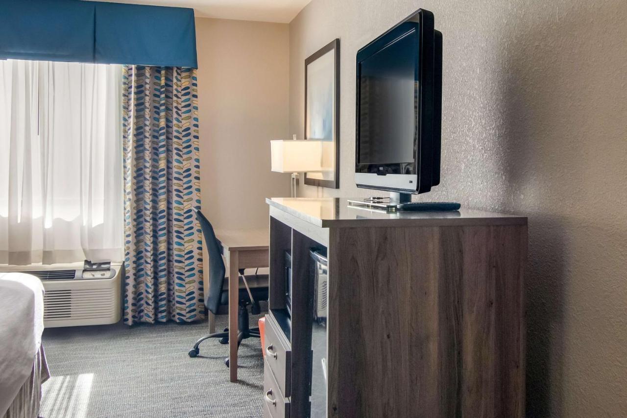 Best Western Dutch Valley Inn New Philadelphia Extérieur photo